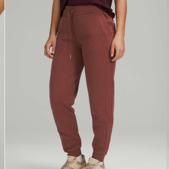 Lululemon scuba HR jogger - Picture 1 of 5